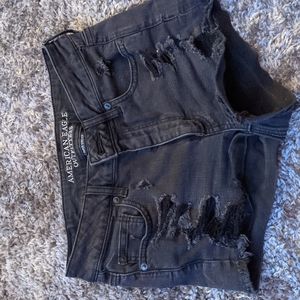 Size 6 American Eagle high rise shorties shorts.